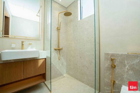 2 bedrooms Apartment in Business Bay, UAE No. 215949 5