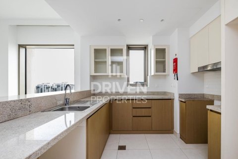 Appartement de 2 chambres à Creekside 18, UAE No. 218267 12