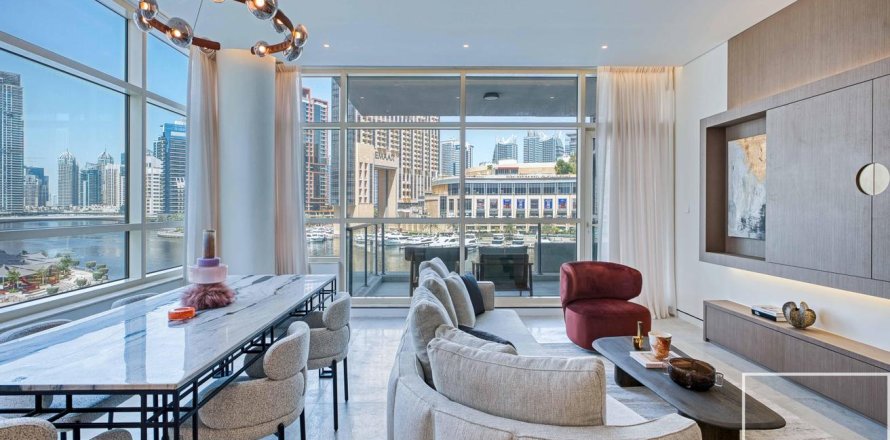3 bedrooms Apartment in Dubai Marina, UAE No. 211038