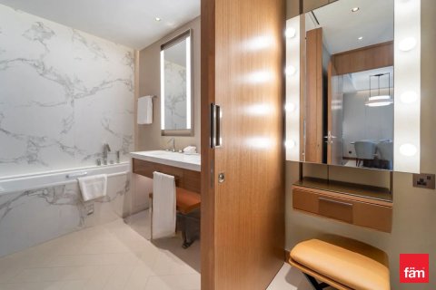 1 bedroom Apartment in Downtown Dubai (Downtown Burj Dubai), UAE No. 216030 6