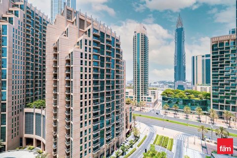 1 bedroom Apartment in Downtown Dubai (Downtown Burj Dubai), UAE No. 216030 9