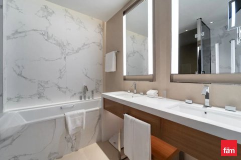 1 bedroom Apartment in Downtown Dubai (Downtown Burj Dubai), UAE No. 216030 4