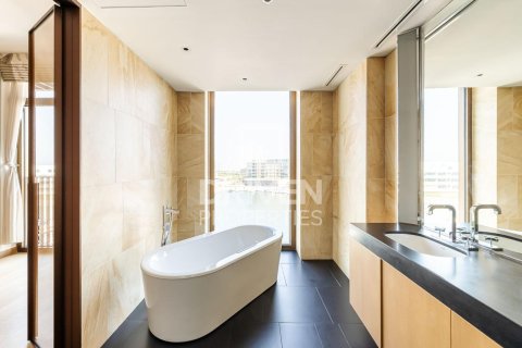 Apartment de 2 dormitorios en Jumeirah Bay Island, UAE No. 221402 19