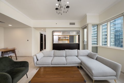 Apartment de 2 dormitorios en Dubai Marina, UAE No. 215381 3