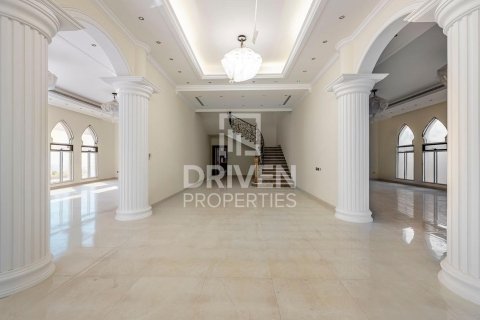 Villa de 7 dormitorios en Al Quoz, UAE No. 202604 18