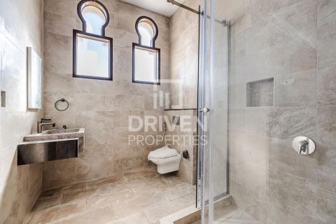 Villa de 7 dormitorios en Al Quoz, UAE No. 202604 11