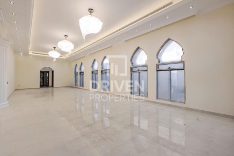 Villa de 7 dormitorios en Al Quoz, UAE No. 202604 5