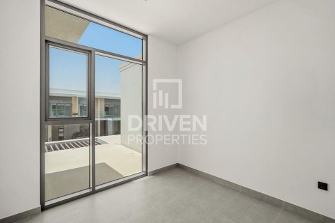 4 bedrooms Villa in Ruba, UAE No. 225965 11