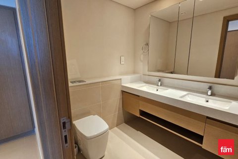 Apartment de 3 dormitorios en Dubai, UAE No. 166469 8