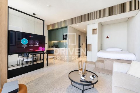 Studio Apartment in Business Bay, UAE No. 212244 3
