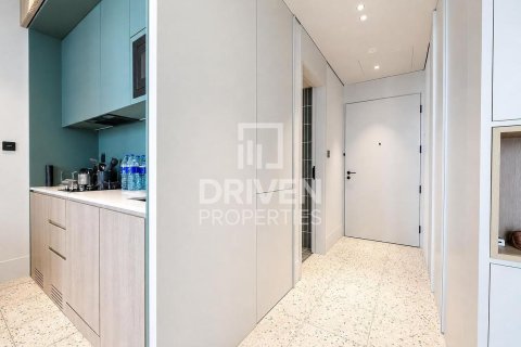Studio Apartment in Business Bay, UAE No. 212244 9