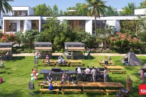 4 bedrooms Townhouse in Dubai, UAE No. 207921 9