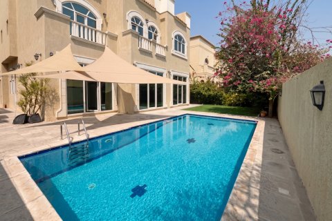 Villa de 5 dormitorios en The Villa, UAE No. 218834