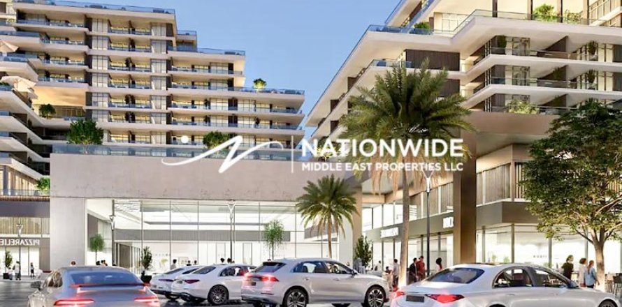 Duplex de 3 chambres à Abu Dhabi, UAE No. 105840