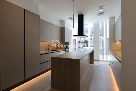 Villa de 4 dormitorios en Dubai, UAE No. 168281 11