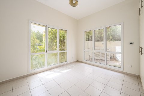 Villa de 5 dormitorios en Meadows, UAE No. 204455 12