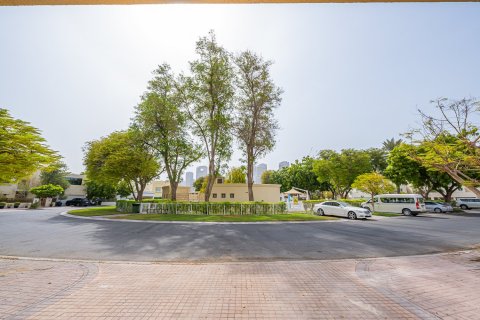 Villa de 5 dormitorios en Meadows, UAE No. 204455 14