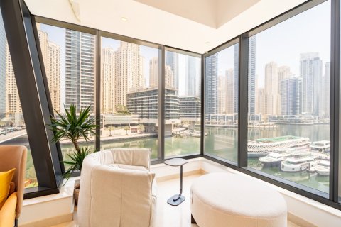 Apartment de 2 dormitorios en Dubai Marina, UAE No. 183469 3