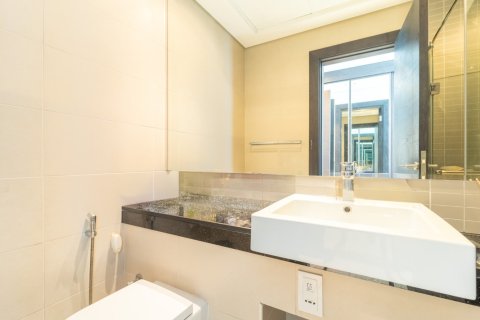 Apartment de 2 dormitorios en Dubai Marina, UAE No. 183469 12