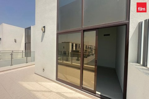 4 bedrooms Townhouse in Dubai, UAE No. 213299 9