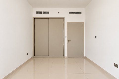 Apartment de 2 dormitorios en EMAAR Beachfront, UAE No. 223474 12