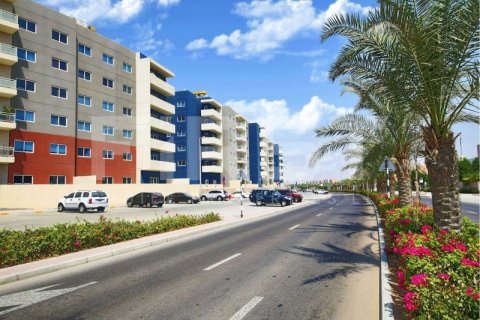 Apartment de 3 dormitorios en Al Reef, UAE No. 13417 19