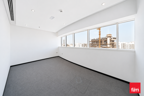 Office de 217.6m² en Sheikh Zayed Road, UAE No. 160583 8