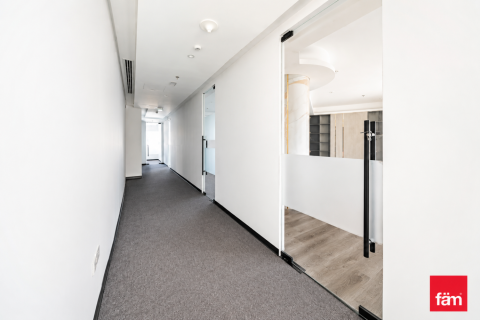 Office de 217.6m² en Sheikh Zayed Road, UAE No. 160583 7