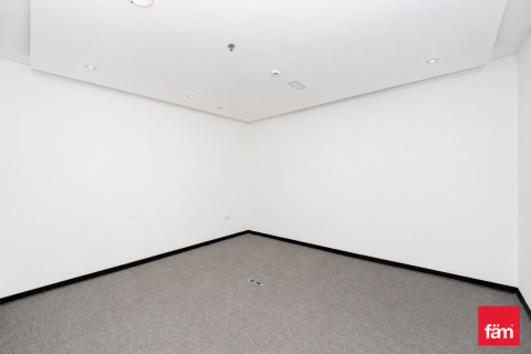 Office de 217.6m² en Sheikh Zayed Road, UAE No. 160583 11