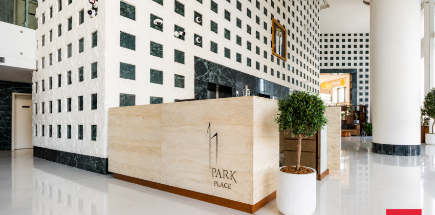 Office de 217.6m² en Sheikh Zayed Road, UAE No. 160583