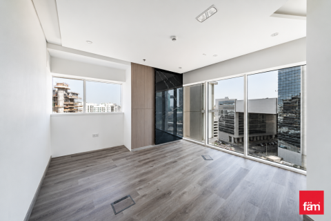 Office de 217.6m² en Sheikh Zayed Road, UAE No. 160583 3