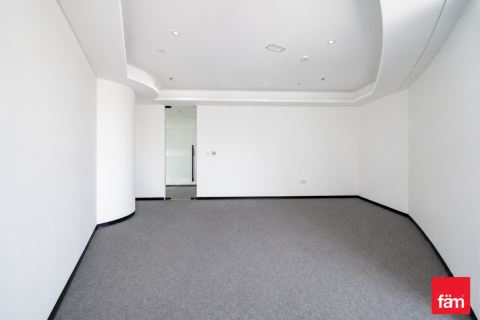 Office de 217.6m² en Sheikh Zayed Road, UAE No. 160583 10