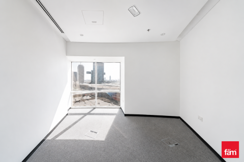 Office de 217.6m² en Sheikh Zayed Road, UAE No. 160583 6