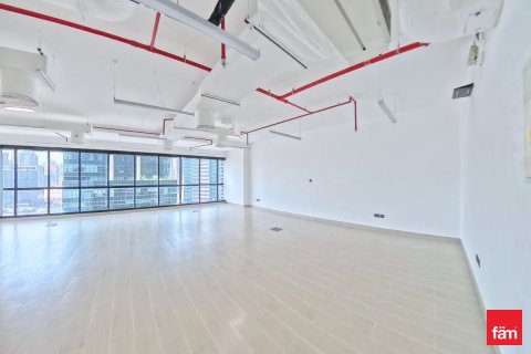 Офис 95.9м² в Дубай, ОАЭ №163115 14