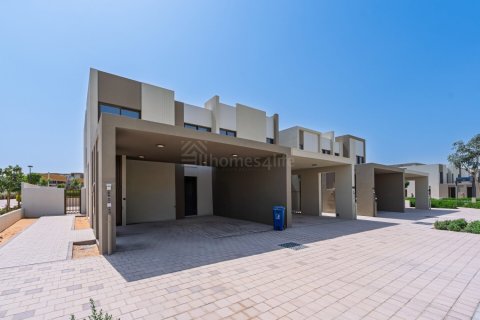 Villa de 4 dormitorios en Villanova, UAE No. 168633 16