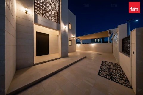 6 bedrooms Villa in Al Furjan, UAE No. 213321 15