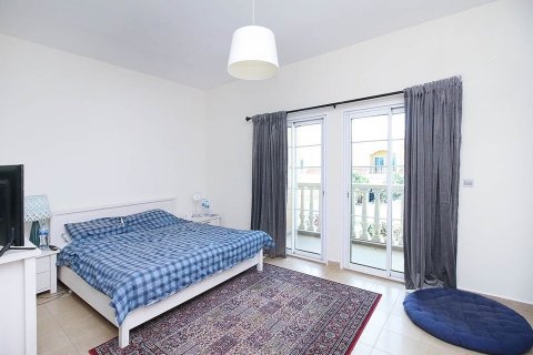 Townhouse de 2 dormitorios en Jumeirah Village Triangle, UAE No. 215422 8