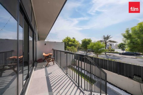 Townhouse de 3 dormitorios en Al Furjan, UAE No. 223695 4