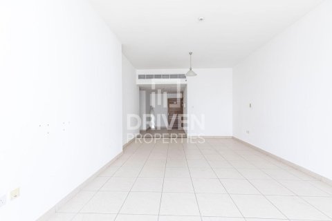 Квартира с 3 спальнями в Barsha Heights (Tecom), ОАЭ №218680