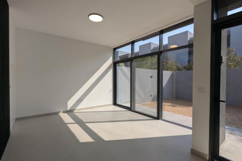 3 bedrooms Townhouse in Tilal City, UAE No. 212921 14