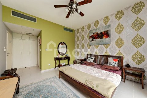 4 bedrooms Villa in Meadows, UAE No. 161268 10