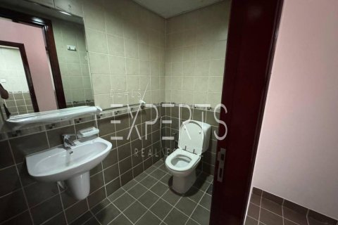 Villa de 4 dormitorios en Abu Dhabi, UAE No. 224129 17