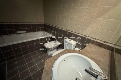 Villa de 4 dormitorios en Abu Dhabi, UAE No. 224129 23