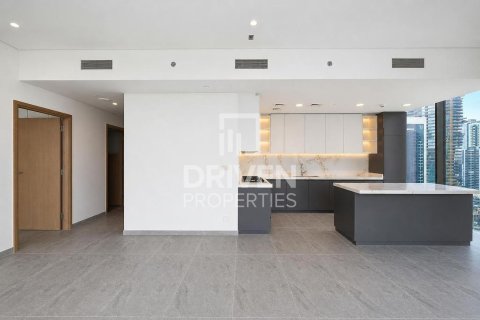 3 bedrooms Apartment in Business Bay, UAE No. 211652