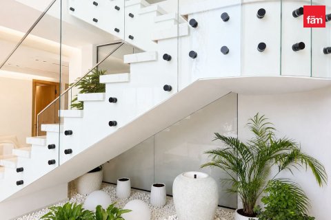 Villa de 5 dormitorios en Jumeirah Islands, UAE No. 203138 11
