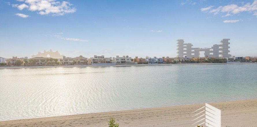 Villa de 4 dormitorios en Garden Homes, UAE No. 8580