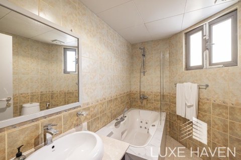 Villa de 4 dormitorios en Garden Homes, UAE No. 8580 15