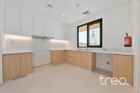 3 bedrooms Townhouse in Dubai, UAE No. 220859 5