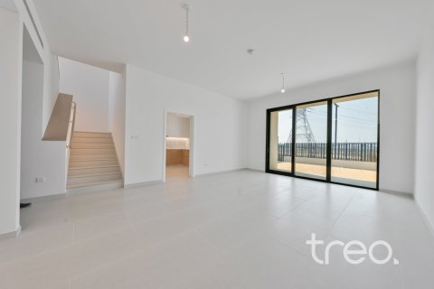 3 bedrooms Townhouse in Dubai, UAE No. 220859 3