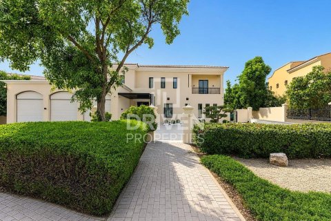 Villa de 6 dormitorios en Mirador La Coleccion, UAE No. 217511 26